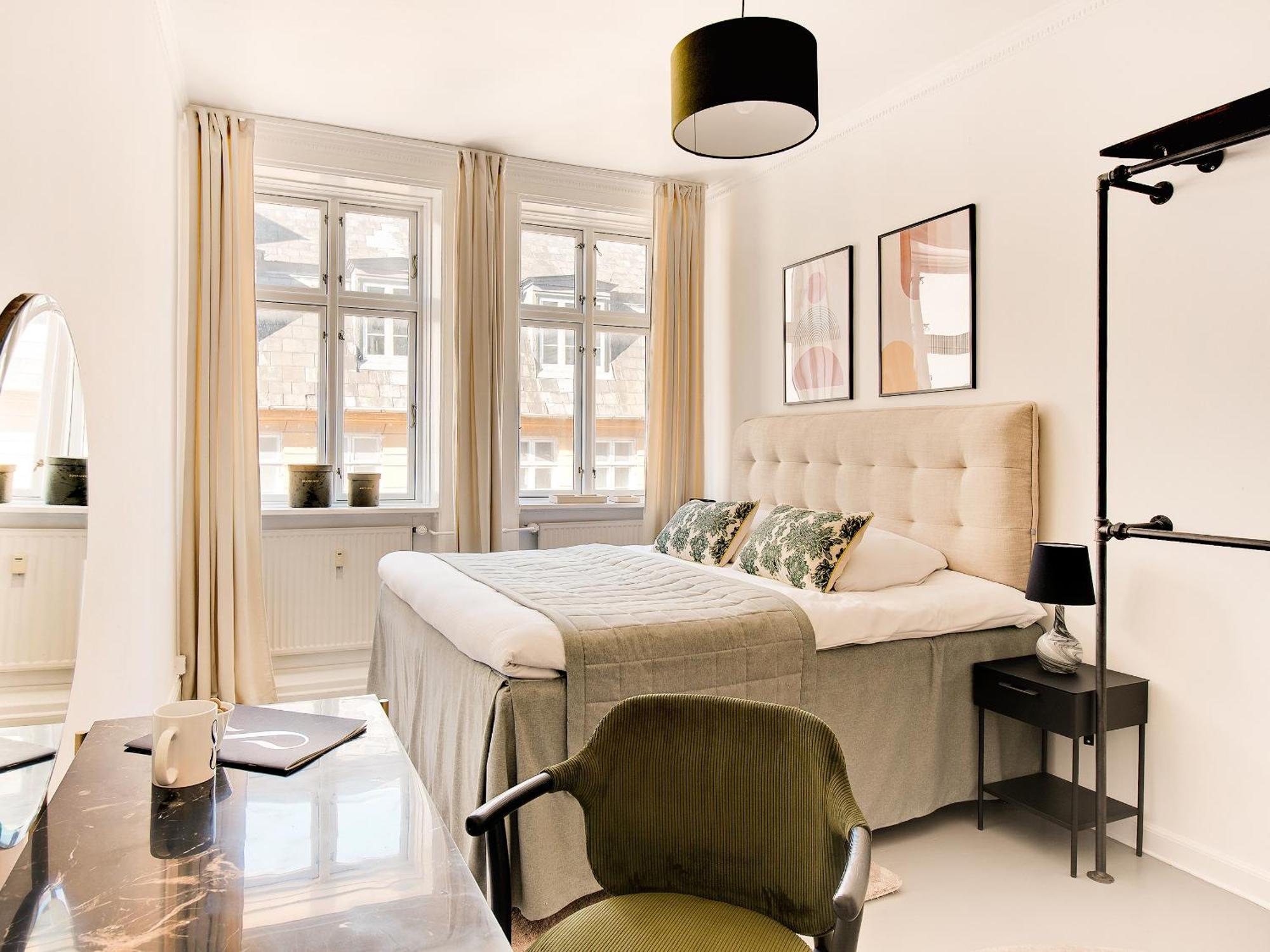 Sanders - Nimble One-bedroom In The Lovely Capital Apartment